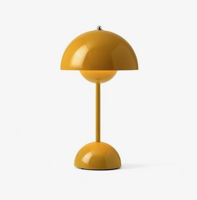 Flowerpot oppladbar bordlampe VP9, sennep