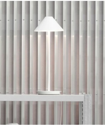 Keglen Bordlampe - Hvit - KAMPANJE