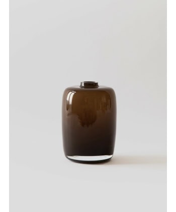 Verona Vase, høy -Brun