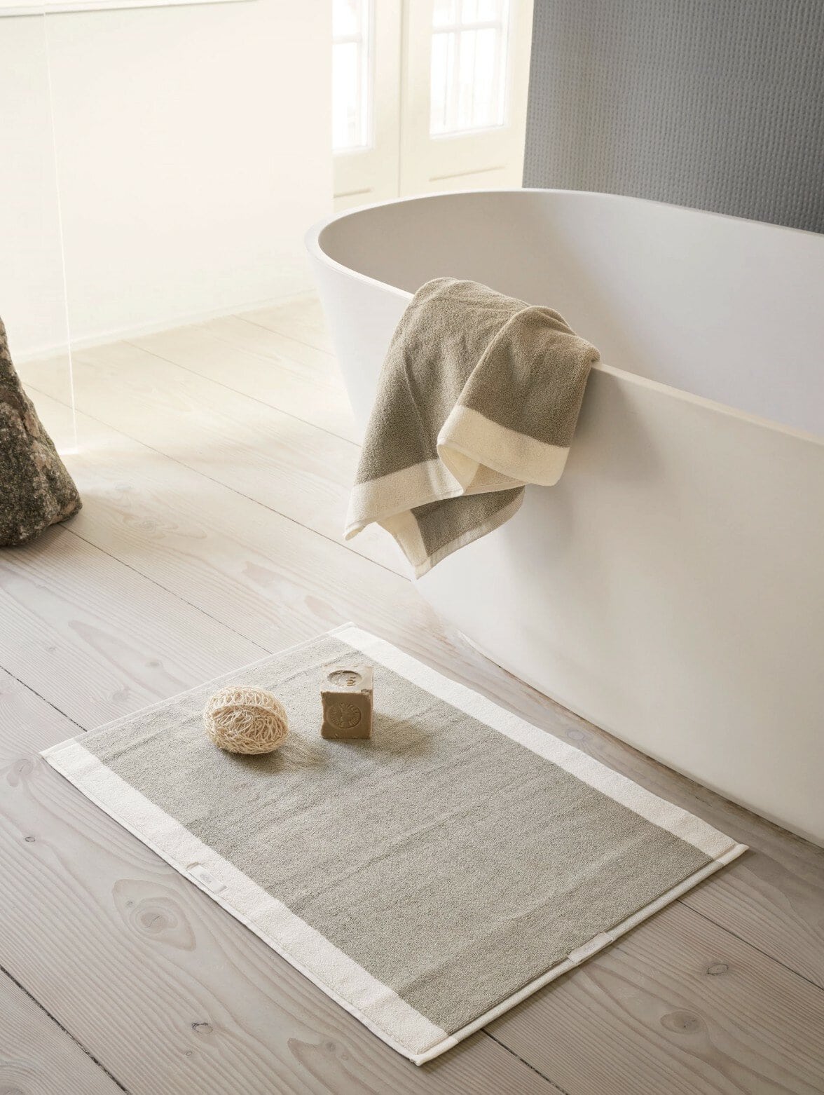 Vipp101 Badematte 50x70, Khaki - Bilde 2