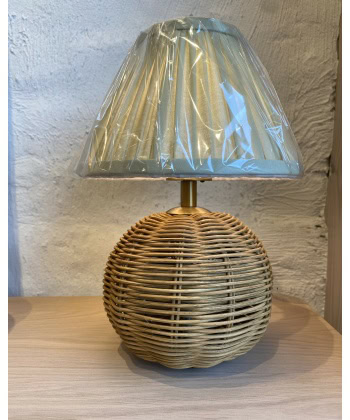 Verona Rattan Oppladbar Lampe -Sage