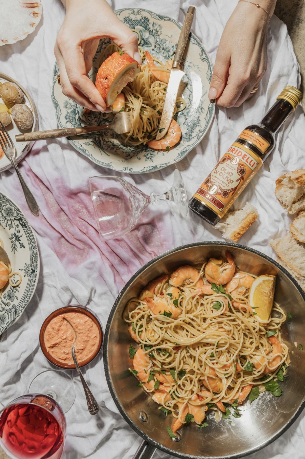 Gridelli Olio al Peperoncino – økologisk olivenolje med chili - Bilde 2